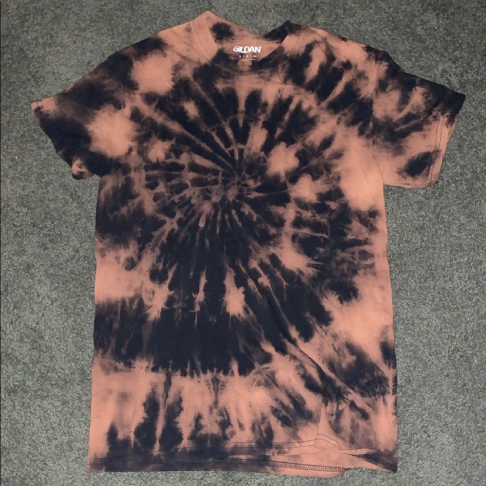 Spiral tee🔥